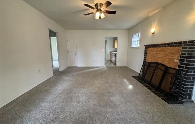 538 SE 7th Avenue ~ Quaint Single Level Home