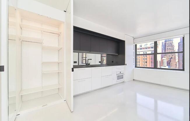 237 MADISON AVE