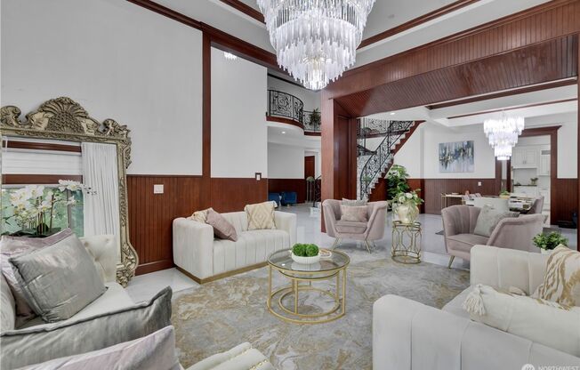 Exquisite Custom-Built 6 Bedroom 5.5 Bath House in Kent