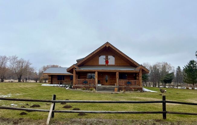 Enchanting Log Home for Lease