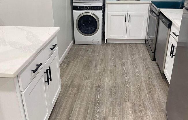 2525 S 5th Street - Ackerman