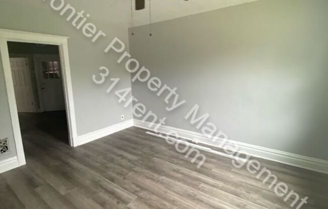 5014-5016 Chippewa