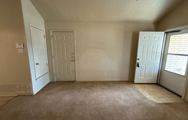 3 beds, 2 baths, $1,095, Unit 2204 Wright Way Unit A