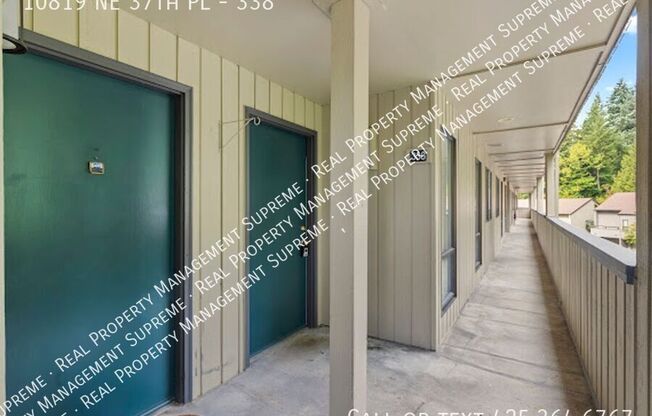 10819 NE 37th Place