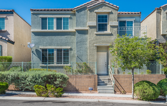 Immaculate 2 Story, 4 Bedroom in Centennial Hills!