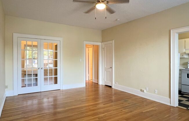 Studio, 1 bath, 525 sqft, $1,245, Unit 117