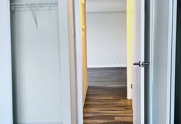 2 beds, 1 bath, 710 sqft, $1,450, Unit # 703