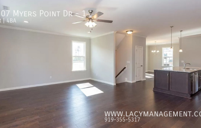 1107 MYERS PT DR