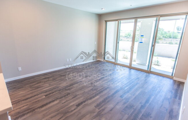 3 beds, 2.5 baths, 2,107 sqft, $2,395, Unit 4