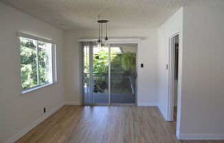 2 beds, 2 baths, $2,890, Unit 27