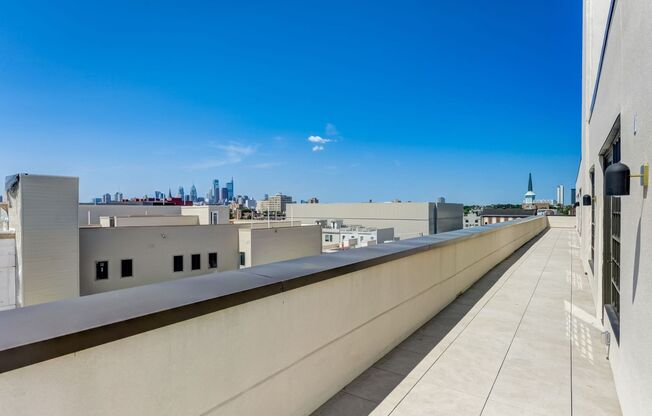 2 beds, 1 bath, 857 sqft, $2,905, Unit 605