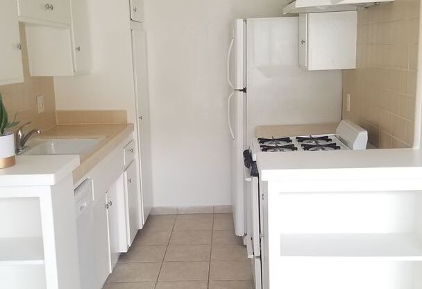 1 bed, 1 bath, $2,150