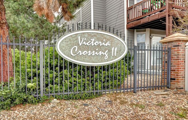 2 bed 1 bath Condo in Victoria Crossing II