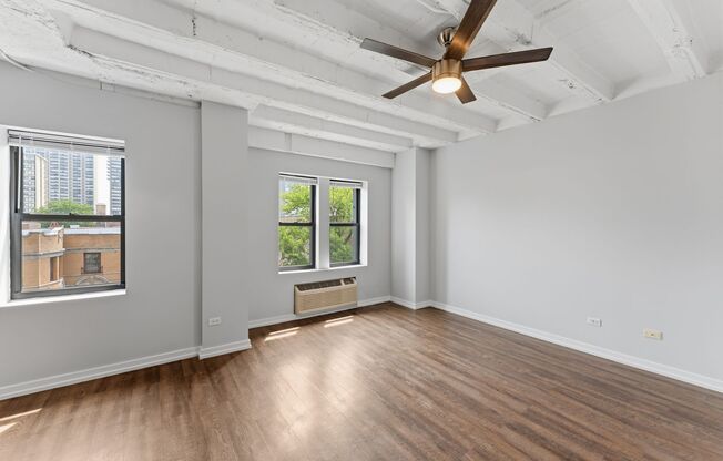 2 beds, 1 bath, 562 sqft, $2,250, Unit 702