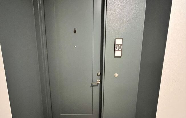 Modern Mission Valley Condo Near Civita Park