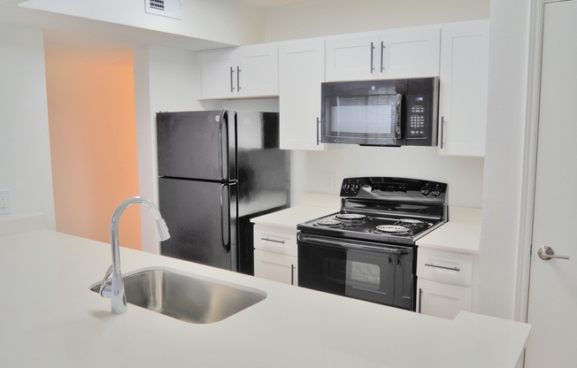 2 beds, 2 baths, 1,068 sqft, $1,760