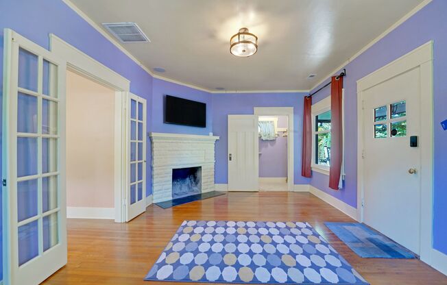 Vibrant Seattle Home-Flex lease terms!