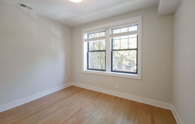 2 beds, 1 bath, 775 sqft, $2,950, Unit 2028-2A
