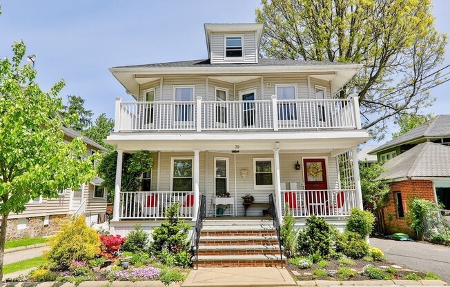 70 WREN ST