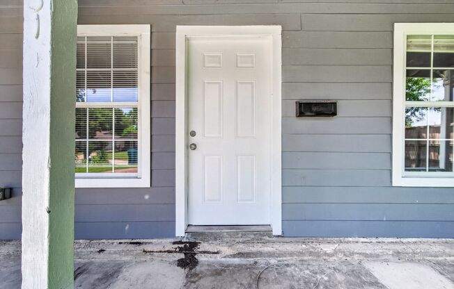 Spacious 4BR/2BA Home in Houston 77051 – Prime Location Near Major Highways & Downtown Access