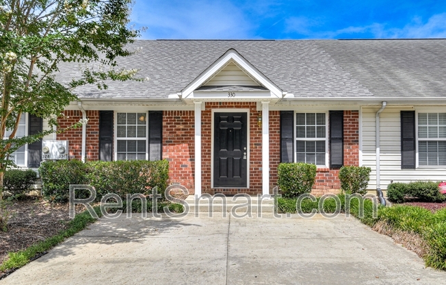 330 BEECH LN