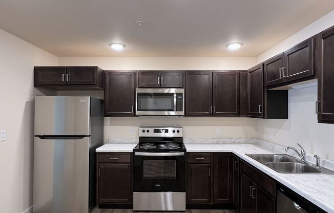 2 beds, 2 baths, 1,483 sqft, $1,675, Unit AT 709-33