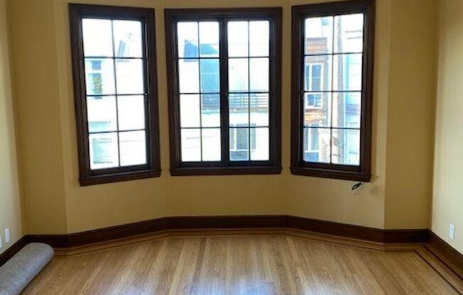 3BR/2BA Renovated! Charm Galore! Cow Hollow! Laundry! Private Roof Deck! Parking!  Rent Controlled! PROGRESSIVE