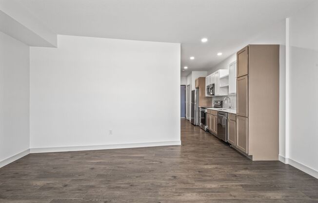 1 bed, 1 bath, 641 sqft, $1,398, Unit 324