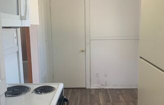 2 beds, 1 bath, $1,500