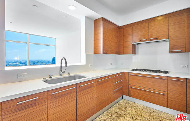 2 beds, 2 baths, 1,580 sqft, $6,695, Unit 35I