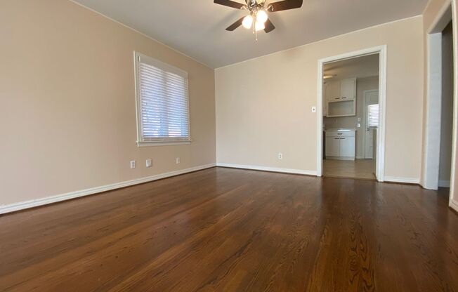 3 beds, 1 bath, $1,395