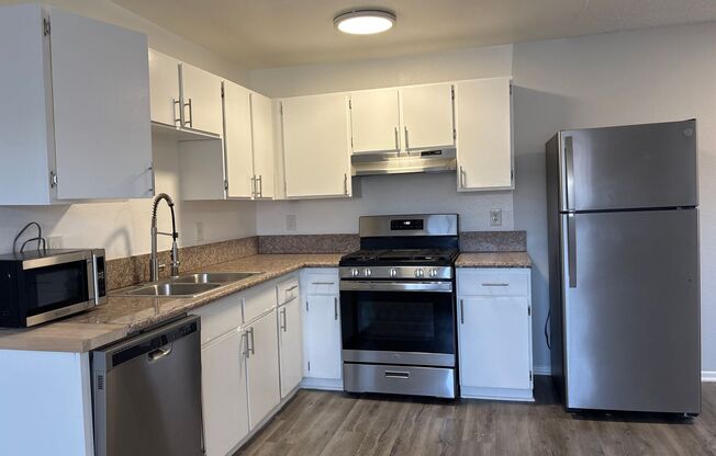 226 South Serrano