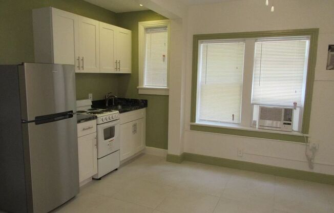 123 S Golfview Rd