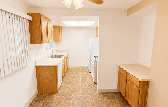 1 bed, 1 bath, 630 sqft, $2,035, Unit 26
