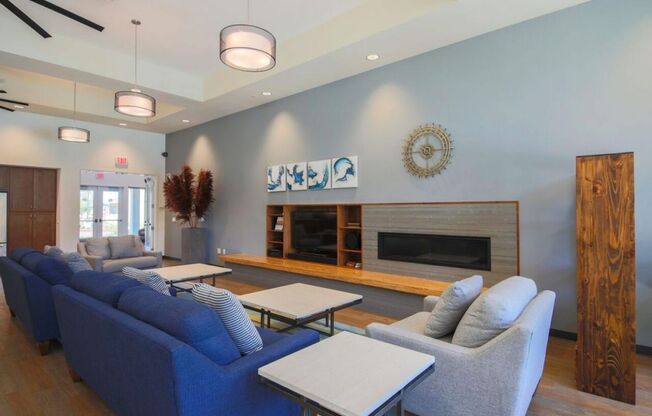 3 beds, 2 baths, 1,263 sqft, $1,930, Unit 243