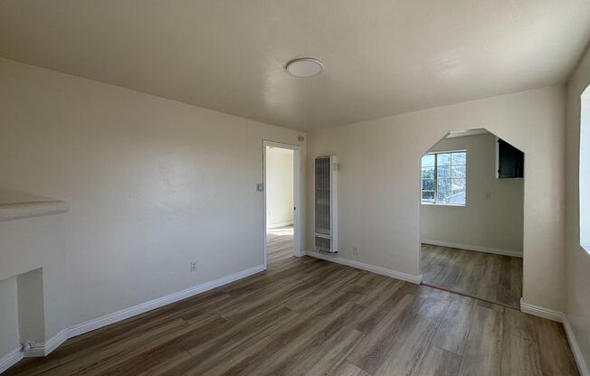 11824 2nd Ave.