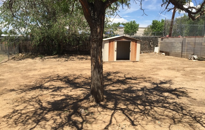 2 beds, 1 bath, $1,550