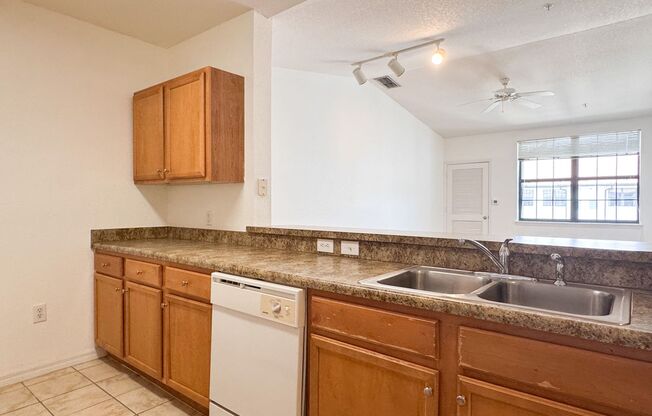 1 bed, 1 bath, $1,450, Unit UNIT 3326