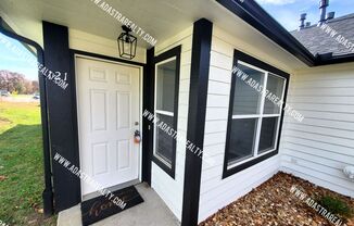 2 beds, 1.5 baths, $1,250