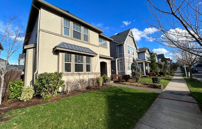 Lovely 3 Bed + 2.5 Bath in Bethany Creek Falls Neighborhood!! Fitness Studio, Parks & a Pool!!