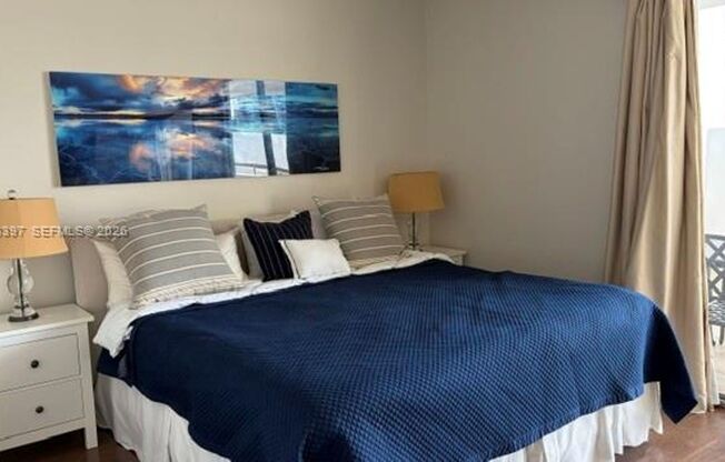 3 beds, 2 baths, $4,500, Unit # 4 L