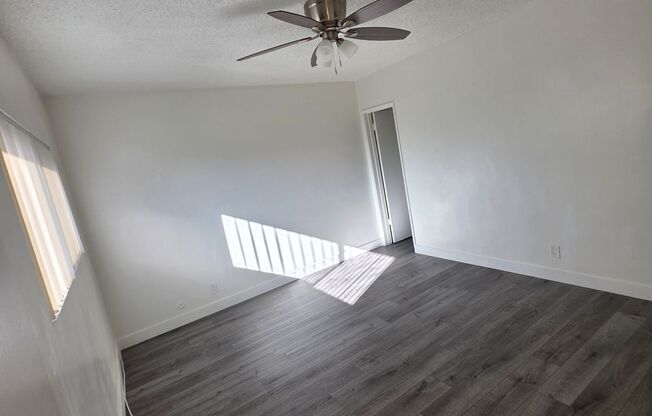 Wilson Apartments (217 W. Wilson)