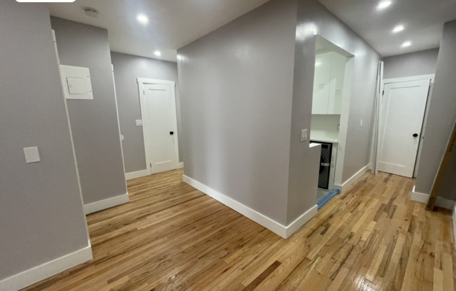 1 bed, 1 bath, $3,095, Unit 4E