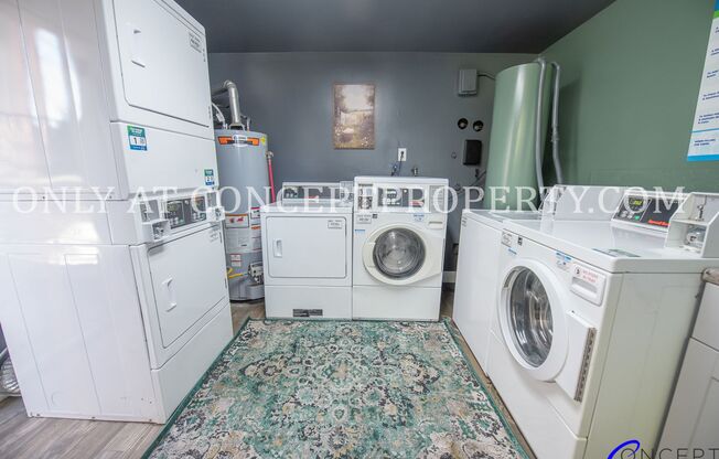 2 beds, 1 bath, 700 sqft, $1,349, Unit 27