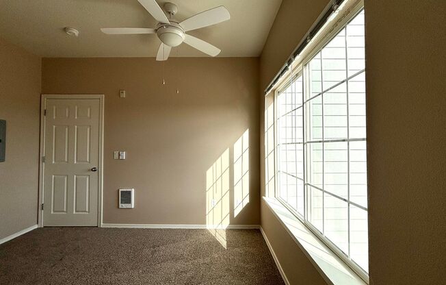 1 bed, 1 bath, 891 sqft, $1,625, Unit 1728