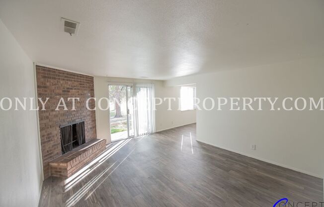 2 beds, 1 bath, 880 sqft, $1,249, Unit 17