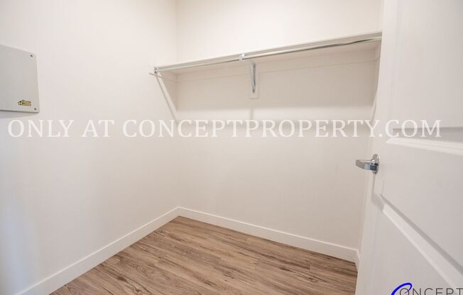 2 beds, 2 baths, 900 sqft, $2,399, Unit 202