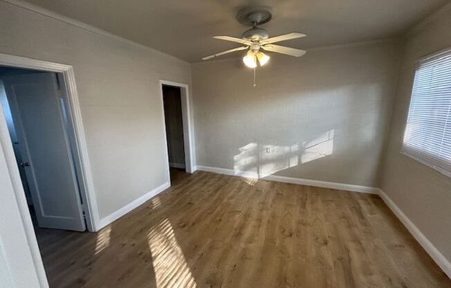 1 bed, 1 bath, $1,295, Unit 1711 N. Easy St. Unit B