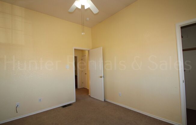 2 beds, 1.5 baths, $875, Unit Unit C