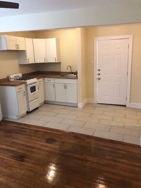 1/1 Hidden Gem near Pearl